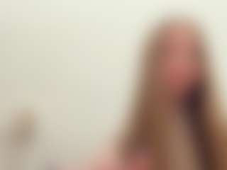 Live cam show with AileneHohmeier - New Teen (18+) on Hubzter Live