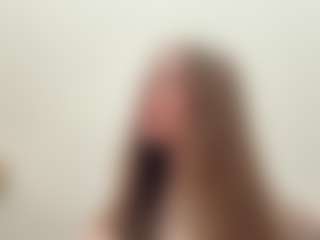 AileneHohmeier's Live Sex Cam Show