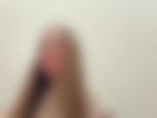 Live cam show with AileneHohmeier - Pornstar Skinny on Camsoda