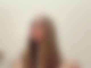 AileneHohmeier's Live Sex Cam Show