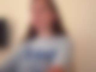 AileneHohmeier's Live Sex Cam Show