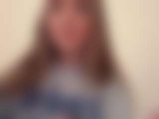 AileneHohmeier's Live Sex Cam Show