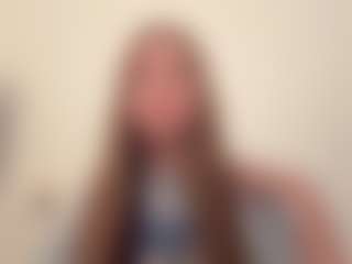 AileneHohmeier's Live Sex Cam Show