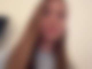 AileneHohmeier's Live Sex Cam Show
