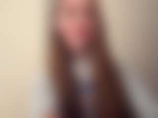 AileneHohmeier's Live Sex Cam Show