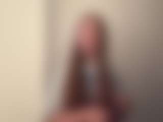 AileneHohmeier's Live Sex Cam Show