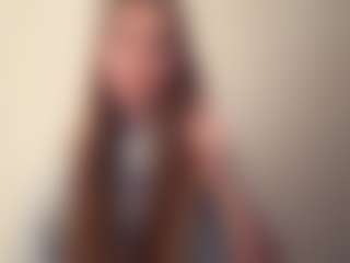 AileneHohmeier's Live Sex Cam Show