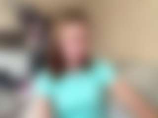 AlbaGlew's Live Sex Cam Show