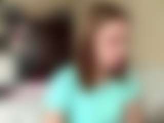 Live cam show with AlbaGlew - Striptease on crypto-cams
