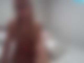 Live cam show with Cicirose - Shaved Pussy on xDating