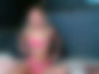 Live cam show with Cicirose - Blonde Hair on SpunkLive