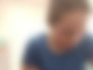 Live cam show with EffieBinn - Brown Hair on Camsoda