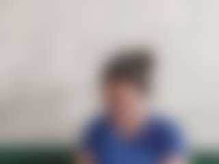 Live cam show with EffieBinn - Sporty on Cam Slut