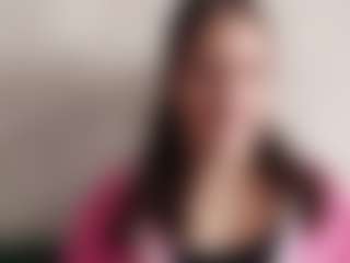 Live cam show with EffieBinn - Virgin on Milfs Live