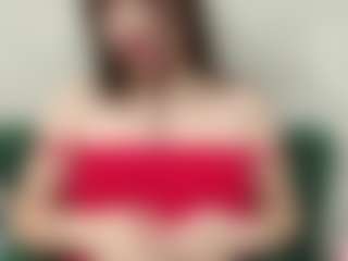 Live cam show with EffieBinn - Ride on Fit Hotties
