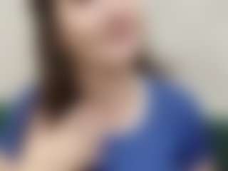 Live cam show with EffieBinn - Teasing on SmokeAndPoke