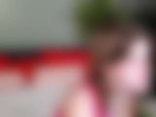 Live cam show with Elyra-Zyra - College on Camsoda
