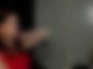 Live cam show with Elyra-Zyra - Brown Hair on xheatlive.com