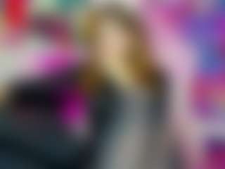 Live cam show with Elyra-Zyra - New Teen (18+) on Camsoda
