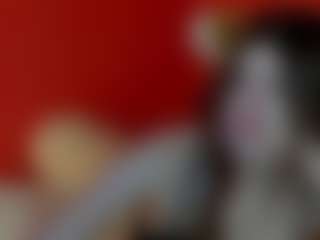 Live cam show with Elyra-Zyra - Spanks on Camsoda