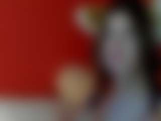 Live cam show with Elyra-Zyra - Spanks on Camsoda