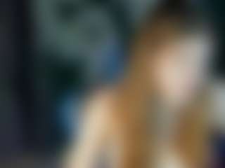 Live cam show with Elyra-Zyra - Ass Clapping on xxxlivecams.org
