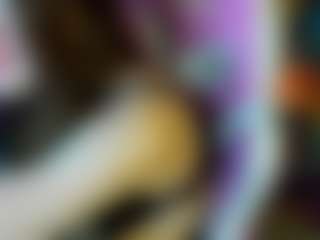 Live cam show with Elyra-Zyra - Submissive on Strip Flash - Live Sex Shows