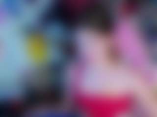 Live cam show with Elyra-Zyra - Crazy on Camsoda