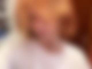 Live cam show with Lily - Red Hair HD on milfzrlive.com