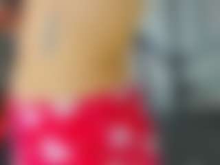 Live cam show with KarinaHiltonRs - Squirt on madthumbs