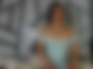 KarinaHiltonRs's Live Sex Cam Show