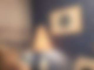 Live cam show with Serafima - Ass Clapping on Camsoda