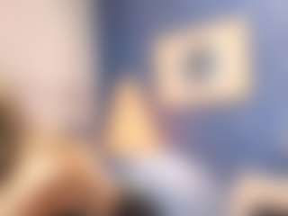 Live cam show with Serafima - New White on Hubzter Live | georgia