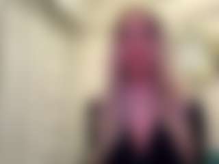 Live cam show with Lissa - Genital Piercings on slutload