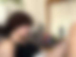 Live cam show with Lissa - Body Massage on Streamer API