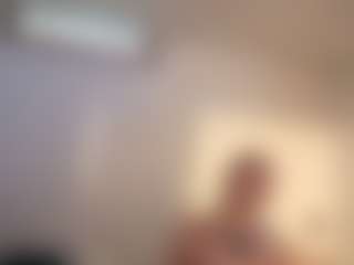 Live cam show with Deathangel332 - Body Massage on friskycurves.com