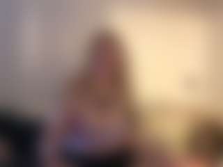 Live cam show with Deathangel332 - Strip on Camsoda
