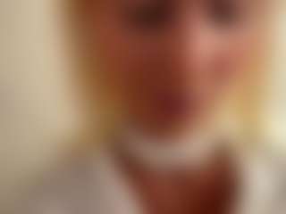 NicolleCliche's Live Sex Cam Show