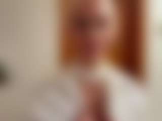 Live cam show with NicolleCliche - Strip Blonde Hair on xheatlive.com
