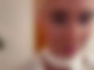 Live cam show with NicolleCliche - Tease Blonde Hair on Camsoda