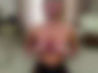 NicolleCliche's Live Sex Cam Show