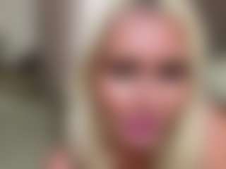 NicolleCliche's Live Sex Cam Show