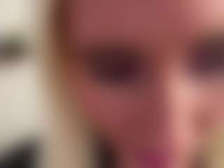 NicolleCliche's Live Sex Cam Show