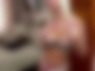 Live cam show with NicolleCliche - Blonde Hair on Hubzter Live