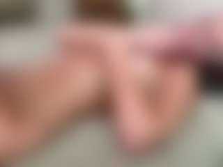 Live cam show with NicolleCliche - Oil on Camsoda