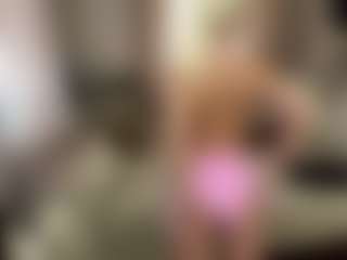 Live cam show with NicolleCliche - Blonde Hair on Camsoda