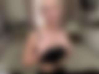 NicolleCliche's Live Sex Cam Show