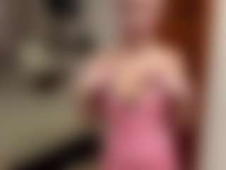 Live cam show with NicolleCliche - Blonde Hair Petite on boobsie.com