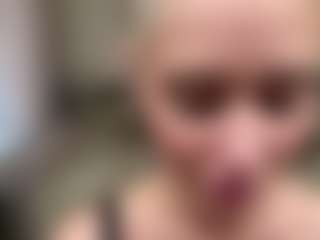 NicolleCliche's Live Sex Cam Show