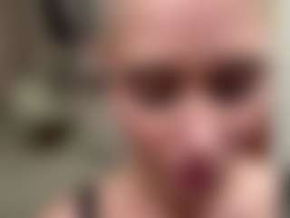 NicolleCliche's Live Sex Cam Show